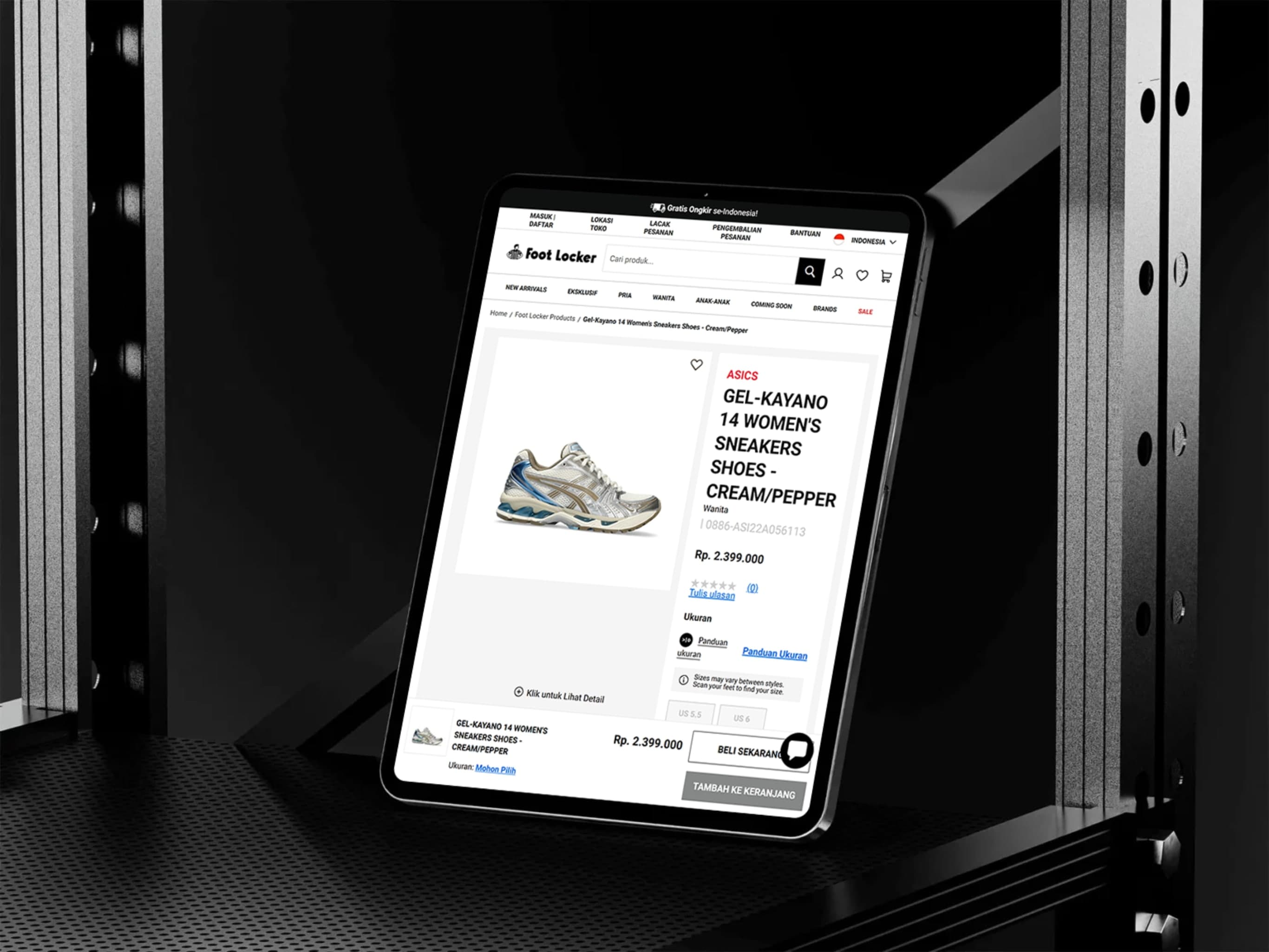 Foot Locker Mockup
